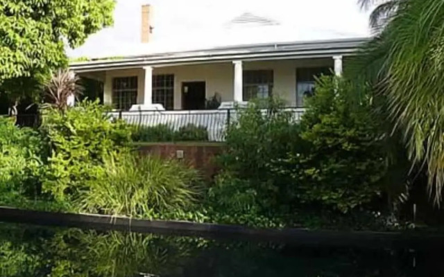 Bain s House