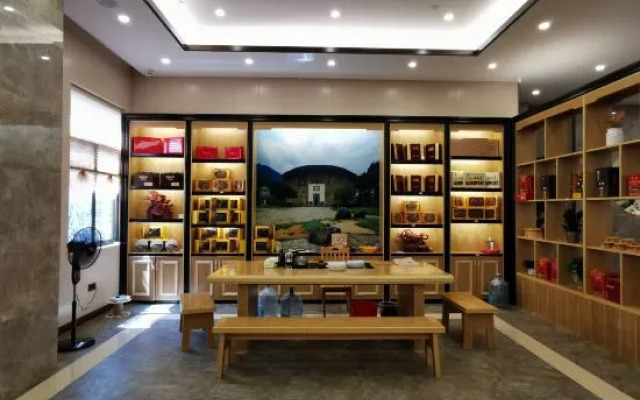 Fangyuan Holiday Hotel