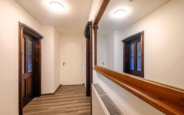 Villa Near Prkenny Dul With Sauna