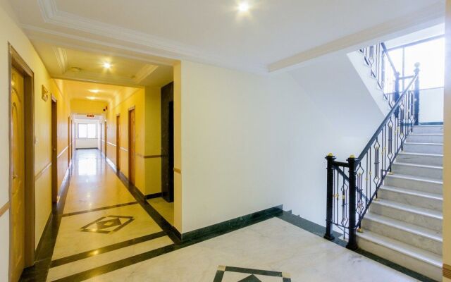 FabHotel Metro Manor Central Station