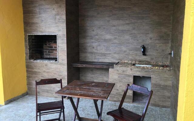 Casa Com Piscina a 3 Quadras da Praia da Vila