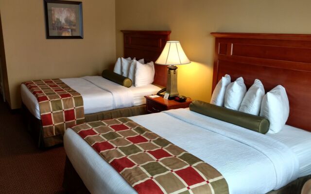 Best Western Plus University Park Inn & Suites