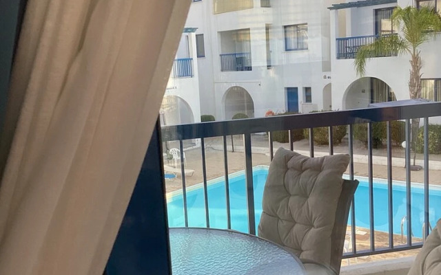 Paphos Blue Tasteful Apartment Complex Pool View