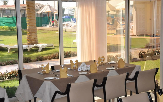 Sharjah Carlton Hotel