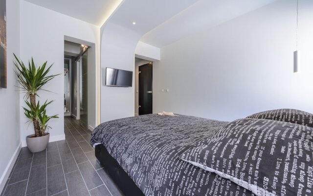 Viktorija Apartment