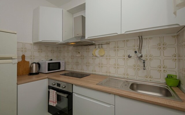 Amazing Apartment in Tucepi With 2 Bedrooms and Wifi