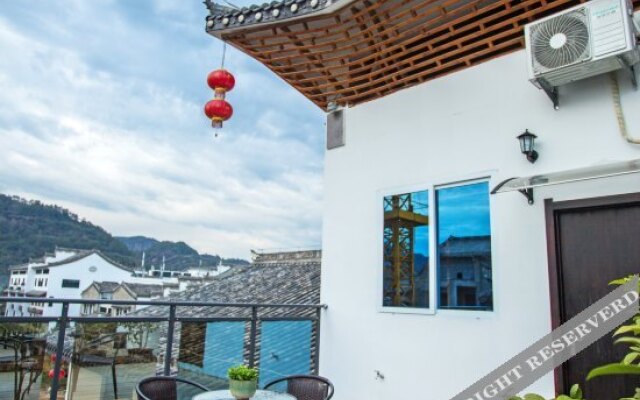 Yikongjian Theme Hotel