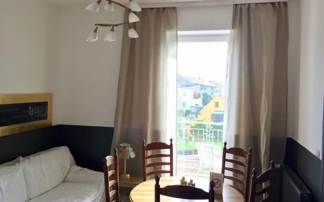 a-domo Apartments Oberhausen - Moderne Wohnungen und Studio Apartments - Gute Anbindung ideal für 1 - 5 Personen