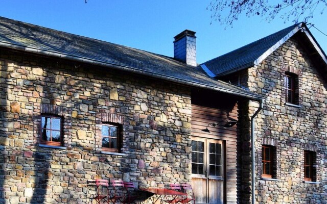 Rustic Holiday Home in Halleux