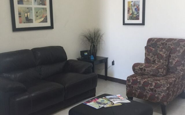 Beautiful New Home Near The US Consulate