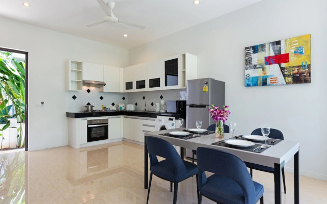 Tropical Stay at 2BR Pool Villa Greens 8