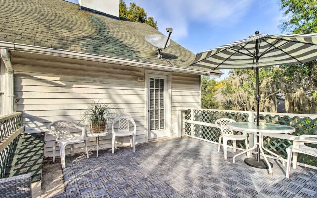 Family-friendly Savannah Vacation Rental w/ Decks!