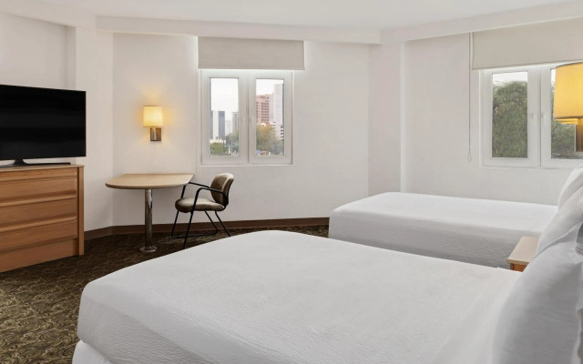 Hotel Monterrey Macroplaza