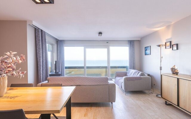 Apartment on the 7th Floor