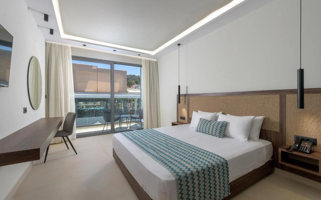 Oceanis Park Hotel