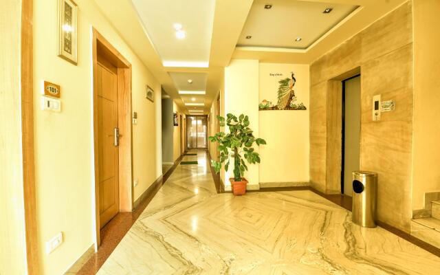 OYO Townhouse O75309 Hotel Royal Cm