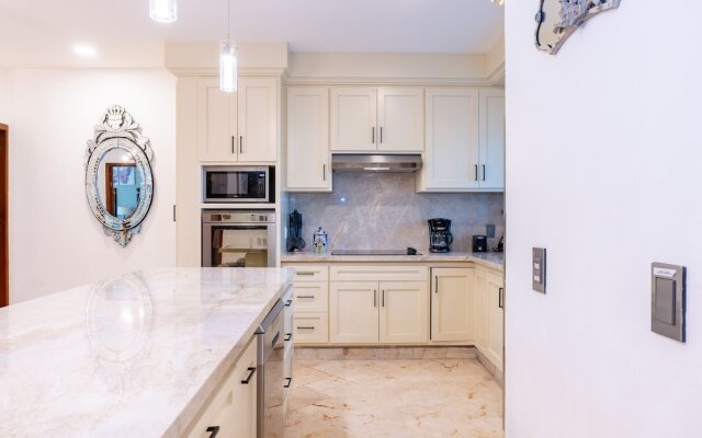 Paseo Del Sol Reef 305 3 Bedroom Condo by RedAwning