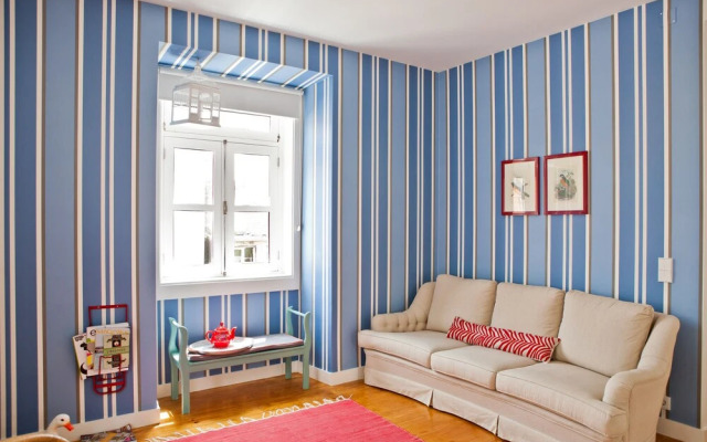 JOIVY Chic 2BR Apt in Bairro Alto, 2mins to São Pedro de Alcântara viewpoint