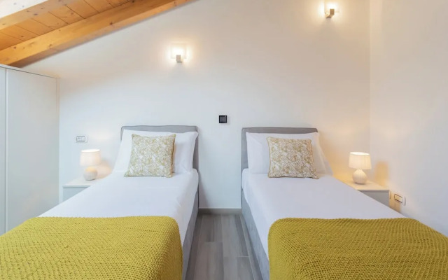 Dream Lake Apartments by Rent all Como