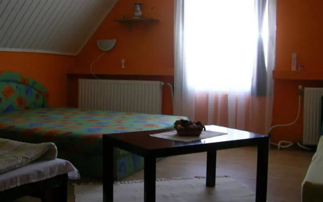 Hardi Vendégház