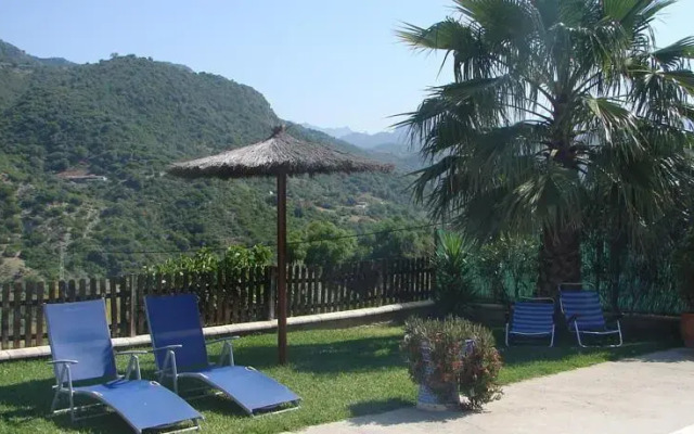 Casa Rural Haza De Los Fresnos