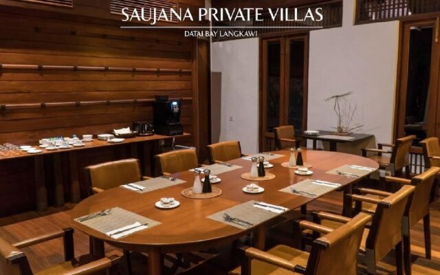 Saujana Private Villas