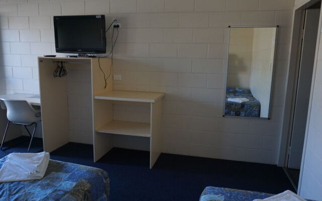 YAL Cairns - A Motel that makes a difference