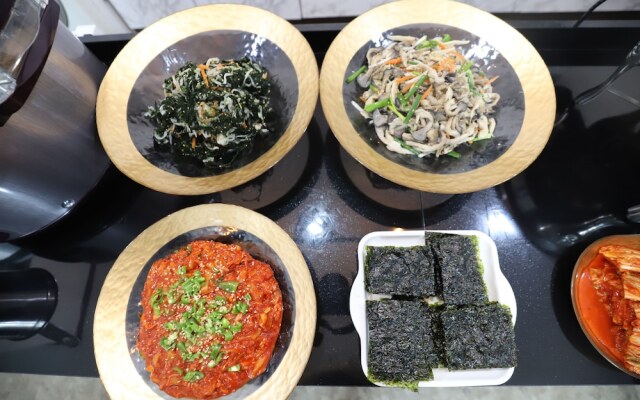 Gunsan JNK Classic Hotel - Black