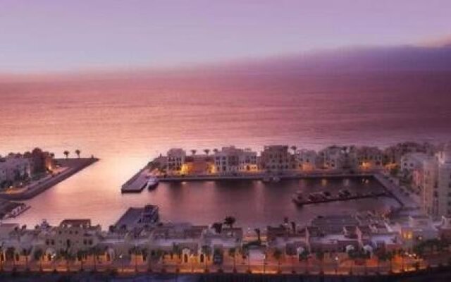 Sea View Apartment at Tala Bay Resort in Aqaba