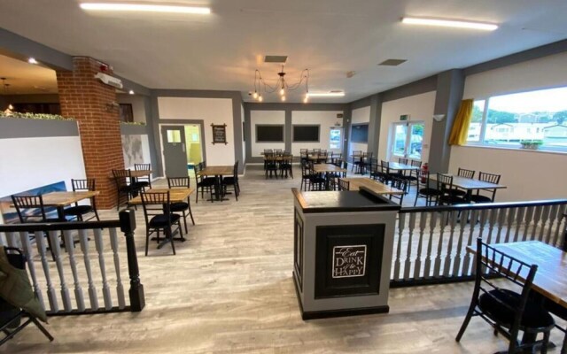 Cozy 2 Bedroom Lodge in Sandown, Isle of Wight