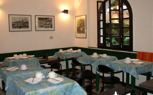 Hotel Pensione Moderna