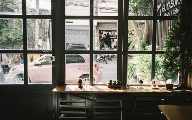 OYO 421 Guyasuka Hostel&cafe