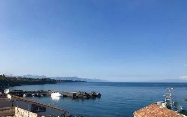 Blue54 - Pozzillo Sul Mare Fra L'Etna E Taormina