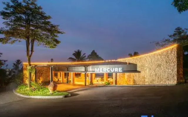 Mercure Cibadak Sukabumi Resort