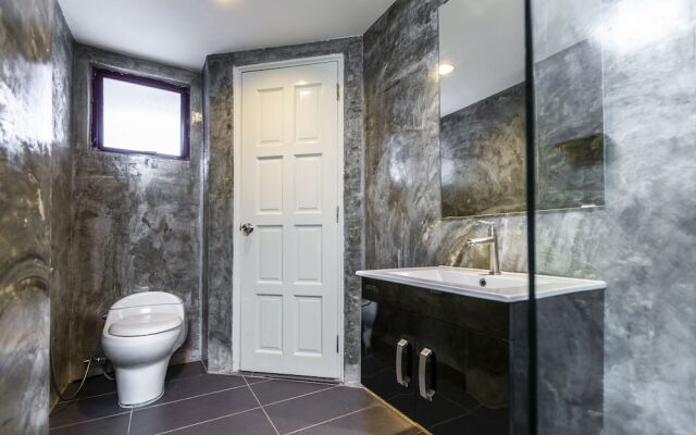 The Forum Condominium by Brassalova 132