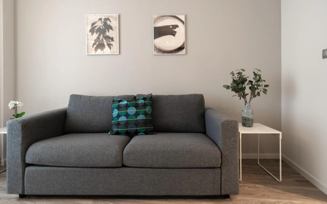 A12 Pristine 1bedrooom flat near Parthenon in Athens' heart