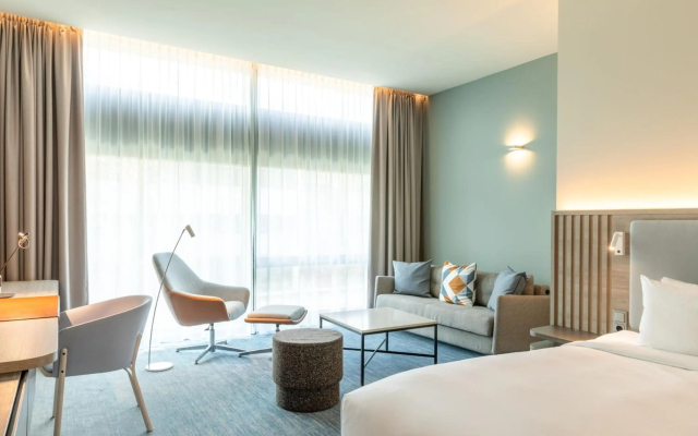 Отель Courtyard by Marriott Amsterdam Arena Atlas