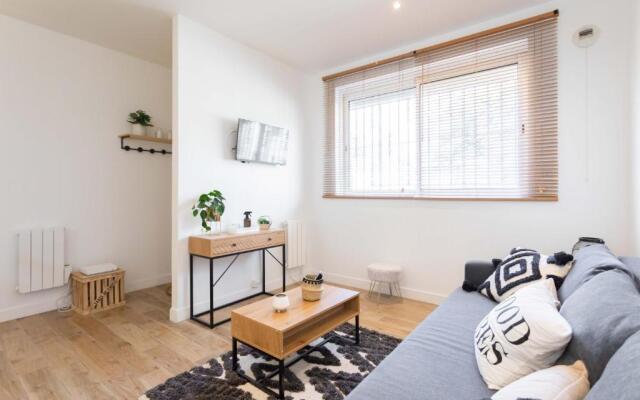 Studio ** Bompard ** Plage ** Vieux Port