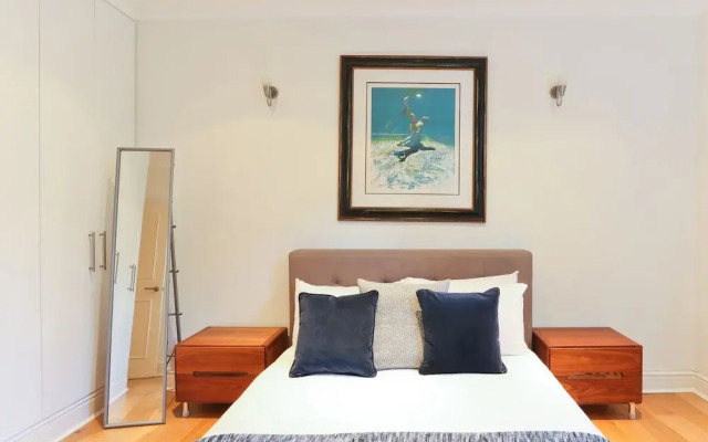 Premium 1 bedroom Apartment Kensington