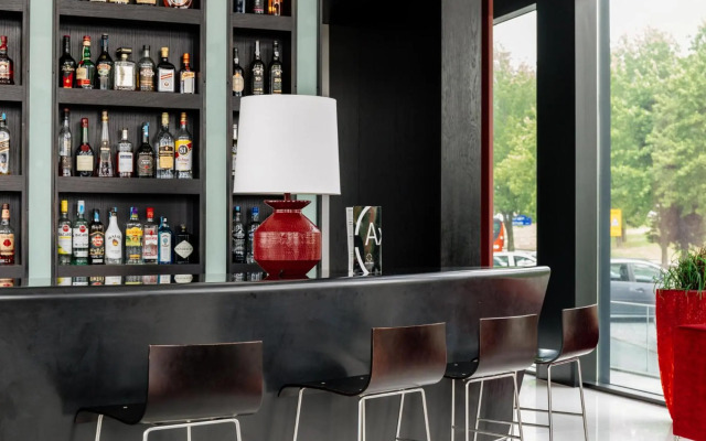 Axis Viana Business & SPA Hotel