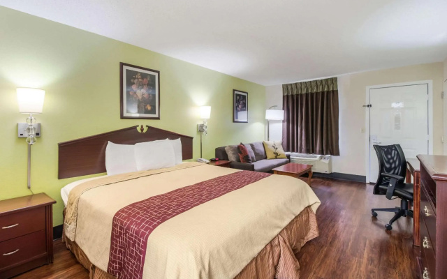 Rodeway Inn Bolivar