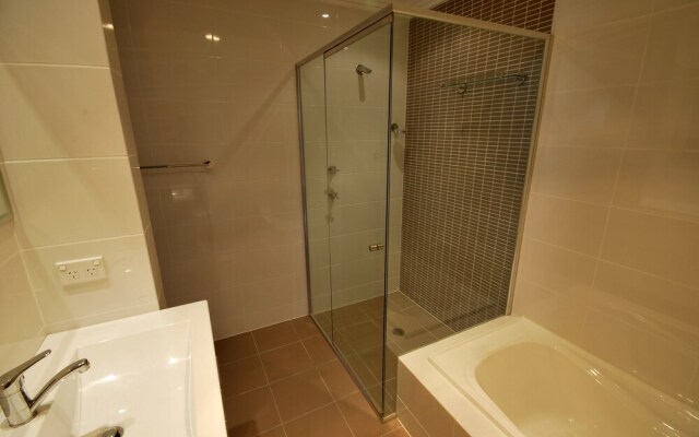 Shoal Bay Road, Aura Apartments, Unit 07, 59