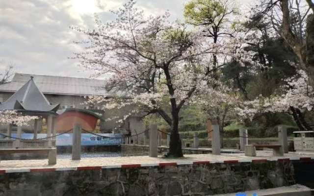 Shizilou Hotel