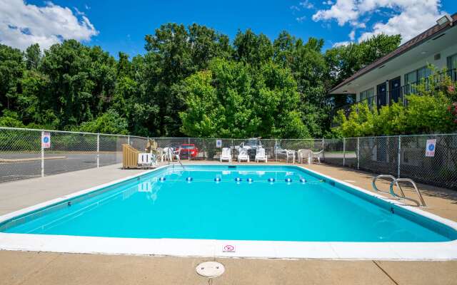 Motel 6 Sandston, VA - Richmond, Va