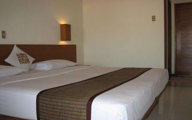 Nyiur Resort Hotel