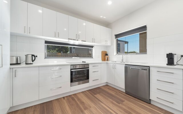Rosewater Dromana