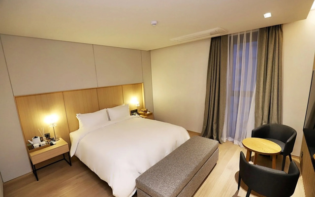 Gangneung Grey Hotel