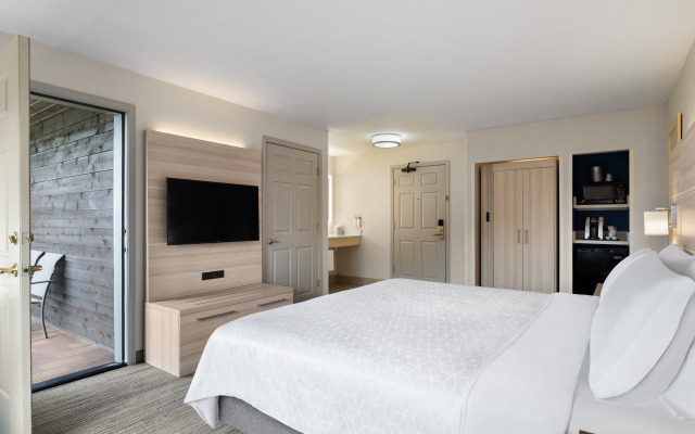 Holiday Inn Express Ft Bragg by IHG