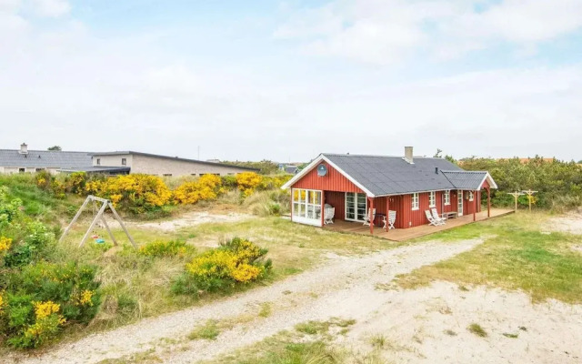 6 Person Holiday Home in Hvide Sande-by Traum