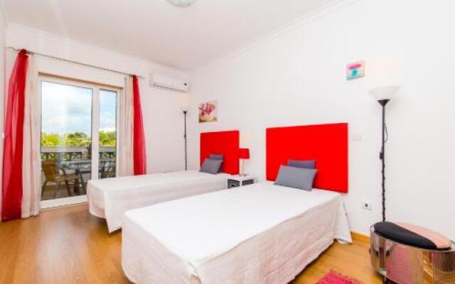 Açoteias Do Barril Residences